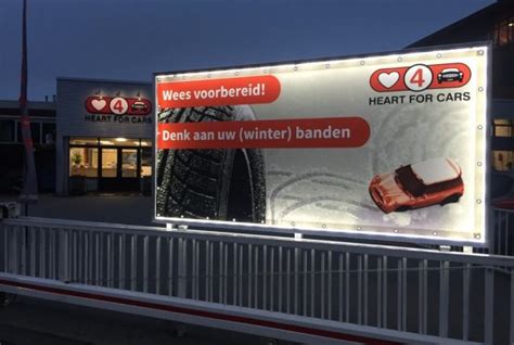 lv reclame|LV Belettering in Alblasserdam .